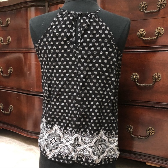 Patterned Halter top - Picture 2 of 2